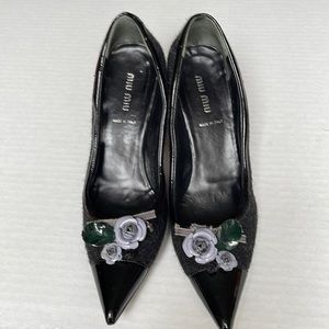 MIU MIU Tweed Pointed Toe Shoes. Sz 38